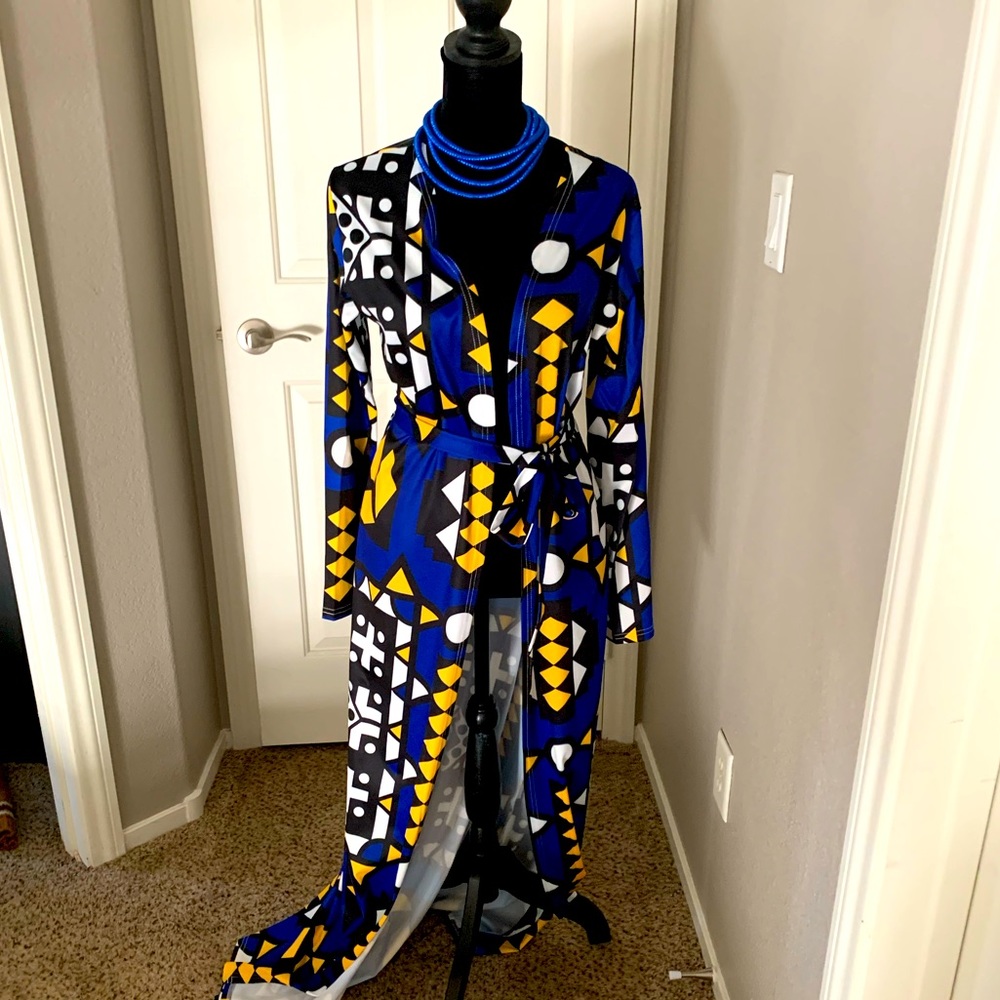 - 🎉 Host Pick 🎉Geometric Duster!!